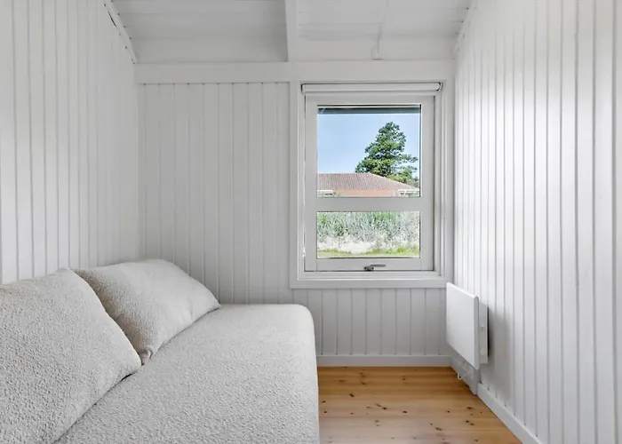 Holiday home Bl1115-blokhus-paa-bakken-18